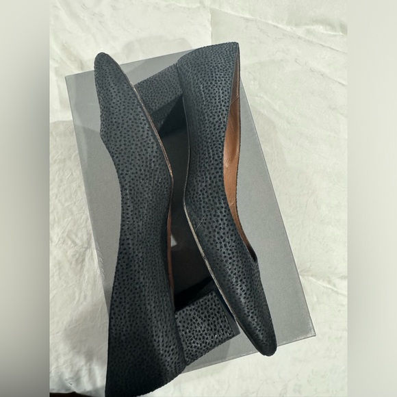 Aquatalia shoes - Picture 1 of 3